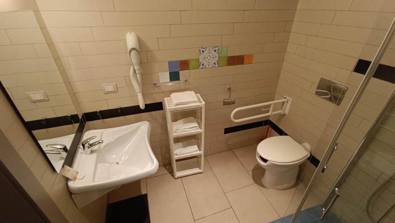 Hotel Don Giovanni Авола Экстерьер фото